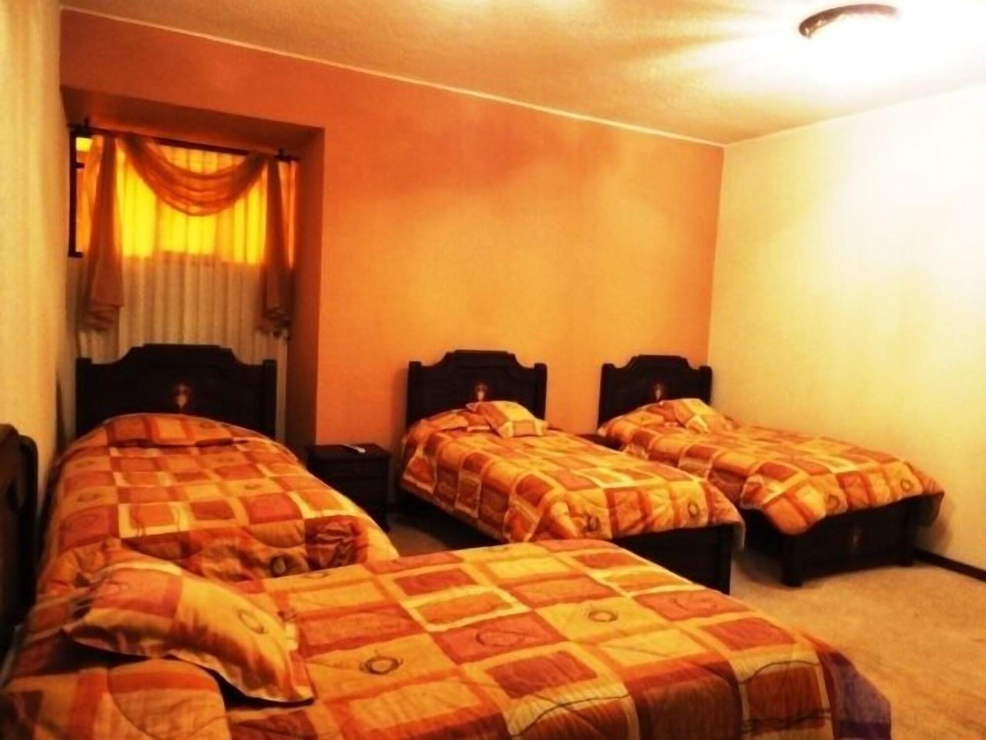 Hotel Catedral Кито Экстерьер фото