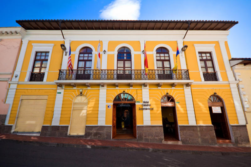 Hotel Catedral Кито Экстерьер фото