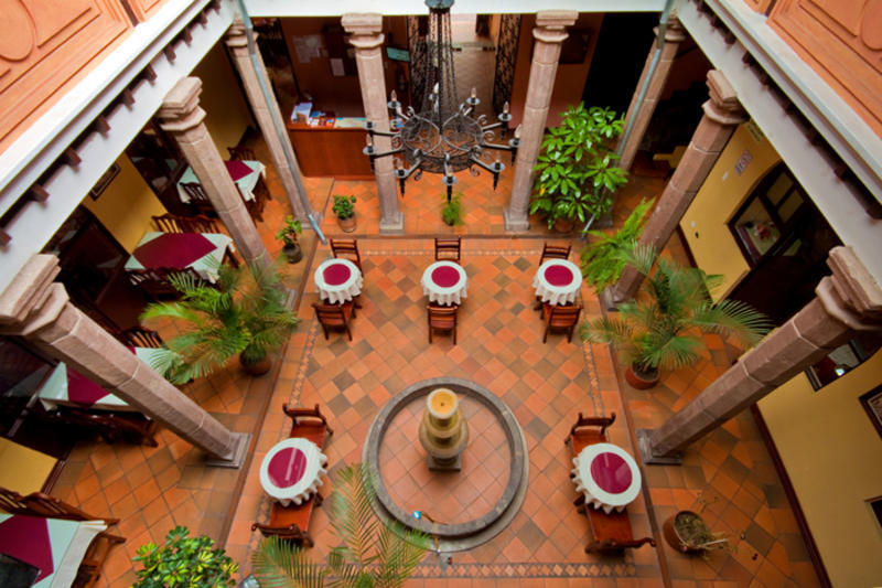 Hotel Catedral Кито Экстерьер фото