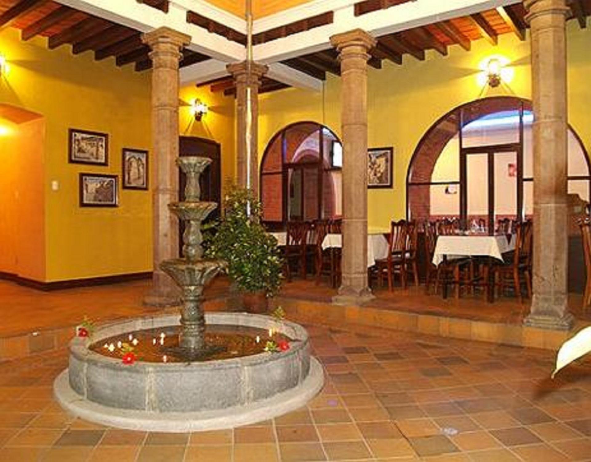 Hotel Catedral Кито Экстерьер фото