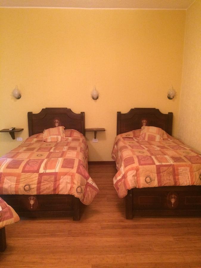 Hotel Catedral Кито Экстерьер фото