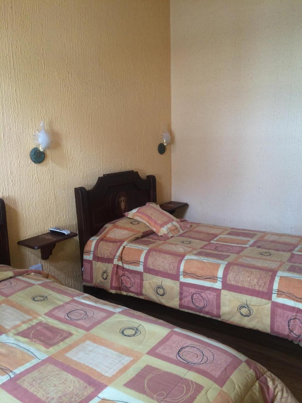 Hotel Catedral Кито Экстерьер фото